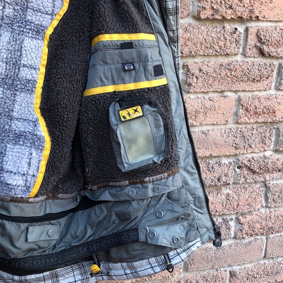 Unisex Winter Jacket - Ripzone - Picture 10 of 16